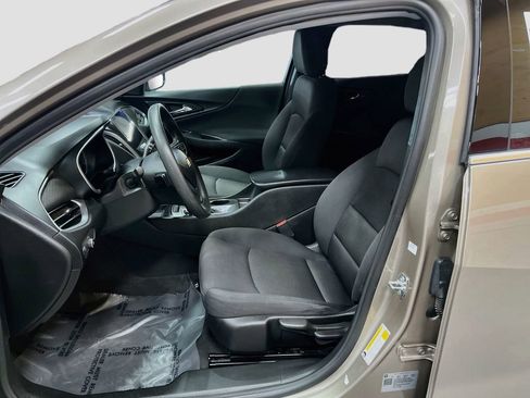 Used 2022 Chevrolet Malibu LS FWD image 20