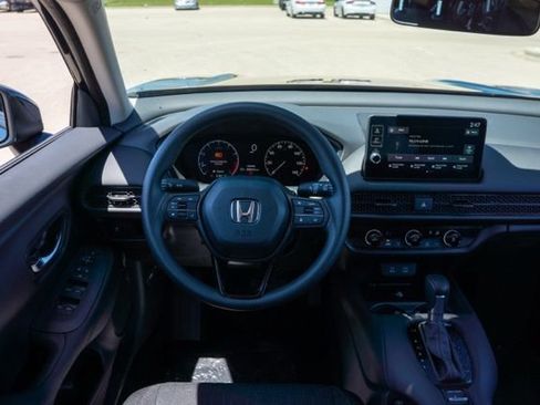 Used 2025 Honda HR-V LX image 14