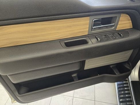 Used 2011 Ford F150 Lariat w/ Lariat Plus Pkg image 18