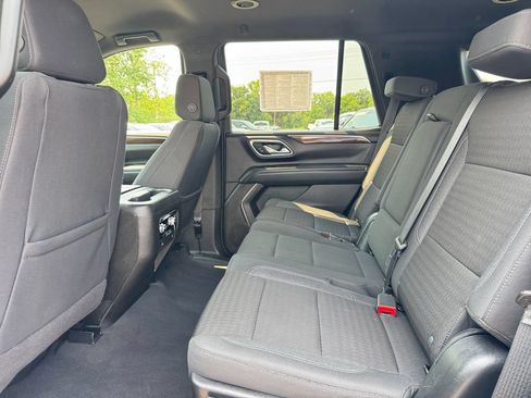 Used 2024 GMC Yukon SLE AWD/4WD image 36