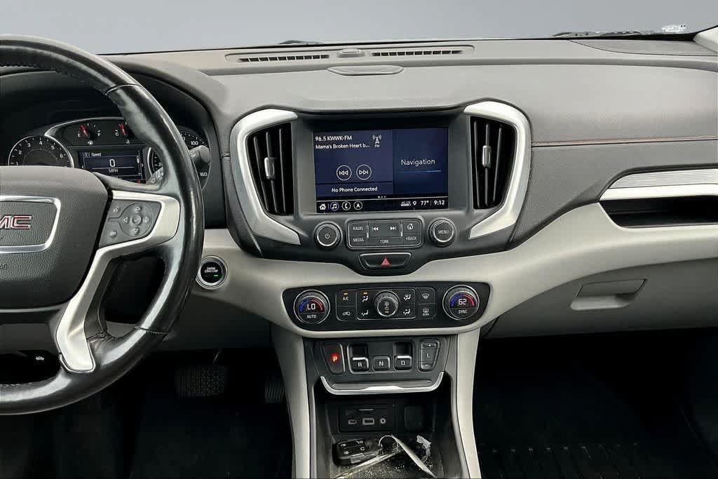 Used 2018 GMC Terrain SLT w/ Preferred Package AWD/4WD image 9