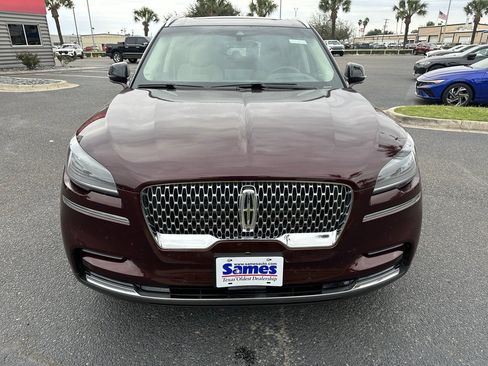 Used 2022 Lincoln Aviator Reserve w/ Equipment Group 201A image 9
