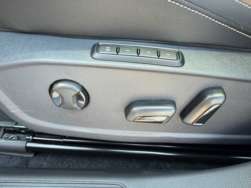 New 2026 Volkswagen Jetta SEL FWD image 11