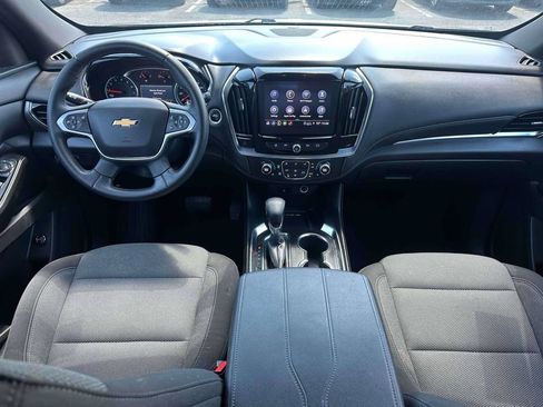 Used 2023 Chevrolet Traverse LT AWD/4WD image 12