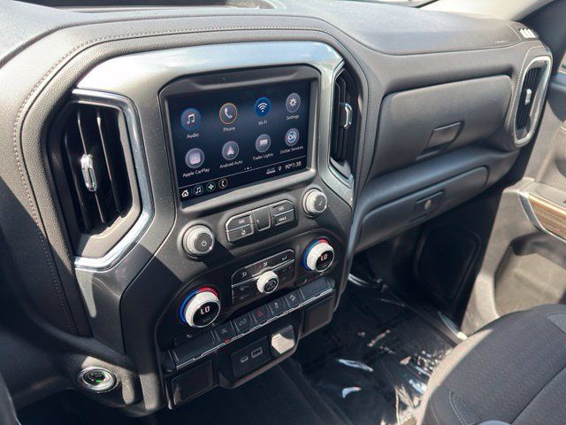 Certified 2022 Chevrolet Silverado 1500 RST AWD/4WD image 16
