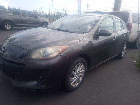 Used 2012 MAZDA MAZDA3 i Touring image 2