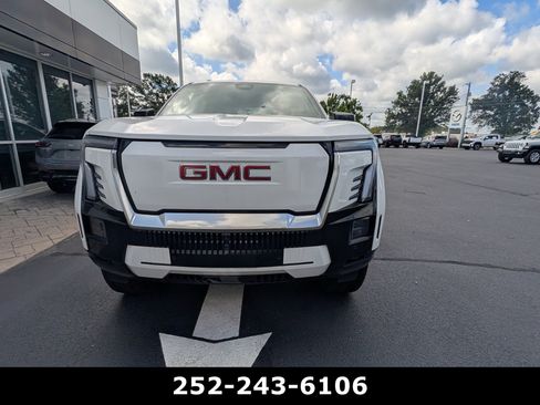 Used 2026 GMC Sierra EV Denali AWD/4WD image 2