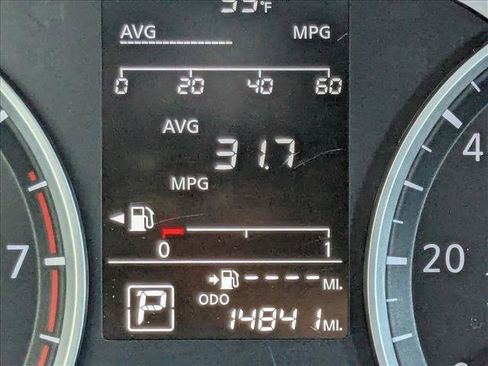 Used 2024 Nissan Versa S w/ S Plus Package image 11