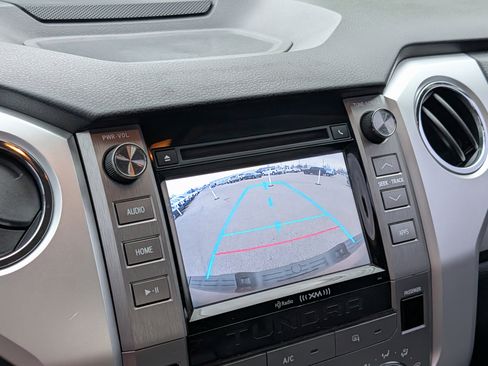 Used 2015 Toyota Tundra SR5 w/ TRD Off Road Package image 20