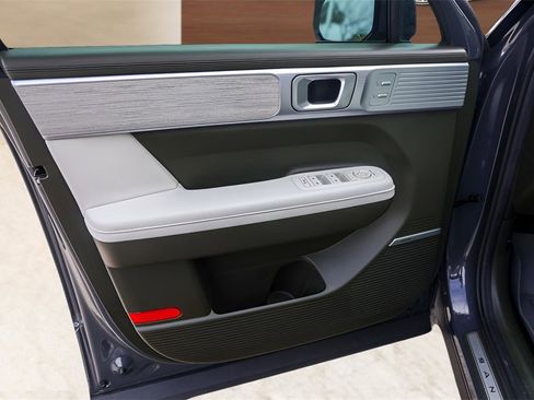 Used 2024 Hyundai Santa Fe Calligraphy image 24