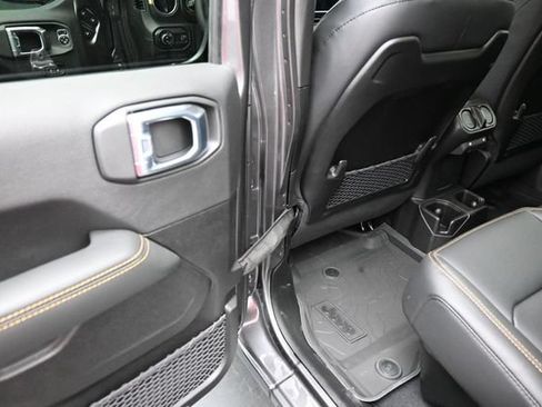 New 2026 Jeep Gladiator Sport AWD/4WD image 12
