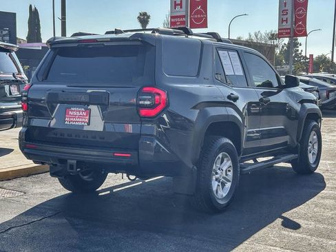 Used 2025 Toyota 4Runner SR5 image 7