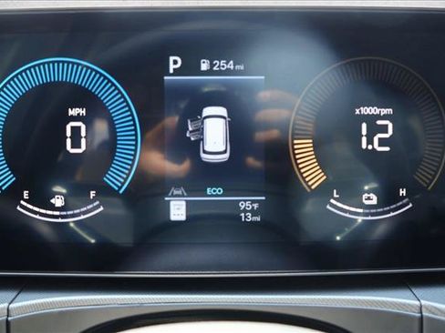 New 2026 Hyundai Santa Fe SE AWD/4WD image 15