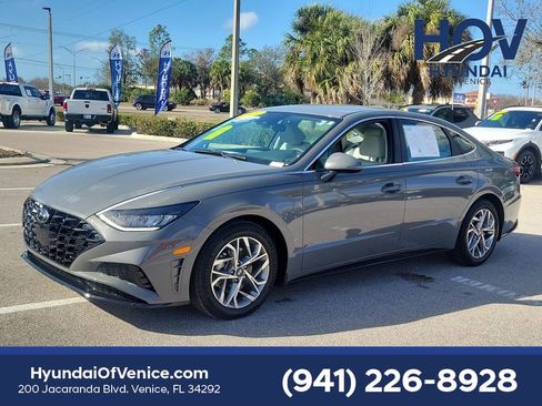 Certified 2023 Hyundai Sonata SEL w/ Cargo Package image 12