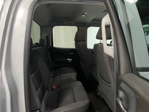 Used 2018 Chevrolet Silverado 1500 LT w/ All Star Edition AWD/4WD image 28