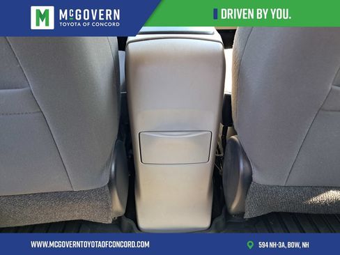 Used 2017 Toyota Prius V Three FWD image 17