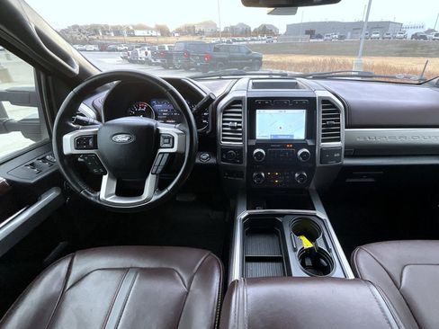 Used 2017 Ford F250 Platinum w/ Platinum Ultimate Package image 13