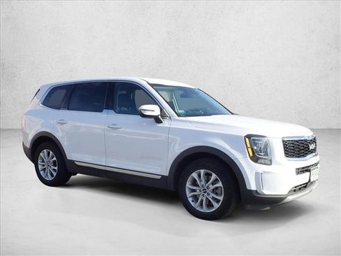 Used 2022 Kia Telluride LX AWD/4WD image 10