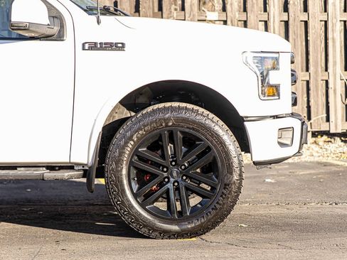 Used 2017 Ford F150 Lariat w/ Equipment Group 502A Luxury image 10