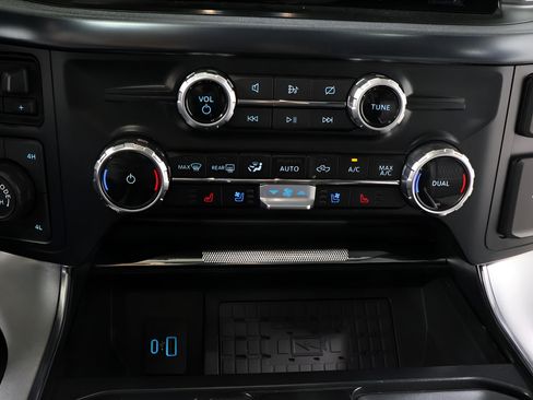 Used 2023 Ford F150 Limited AWD/4WD image 11