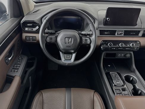Certified 2023 Honda Pilot Elite image 24