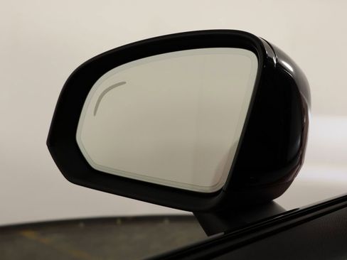 Used 2023 Volvo C40 P8 Recharge Plus w/ Protection Package Premier image 38