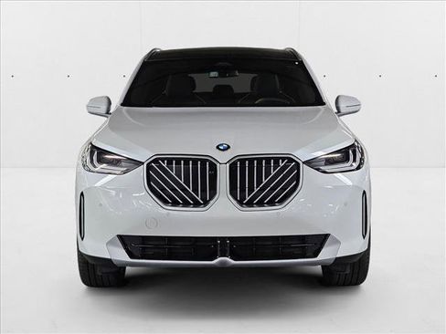 Used 2026 BMW X3 xDrive30 w/ Premium Package AWD/4WD image 2