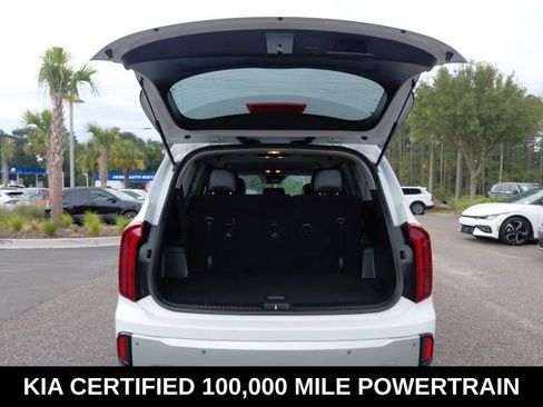 Certified 2024 Kia Telluride LX FWD image 29