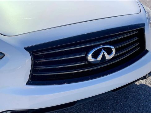 Used 2015 INFINITI QX70 AWD w/ Premium Package image 29