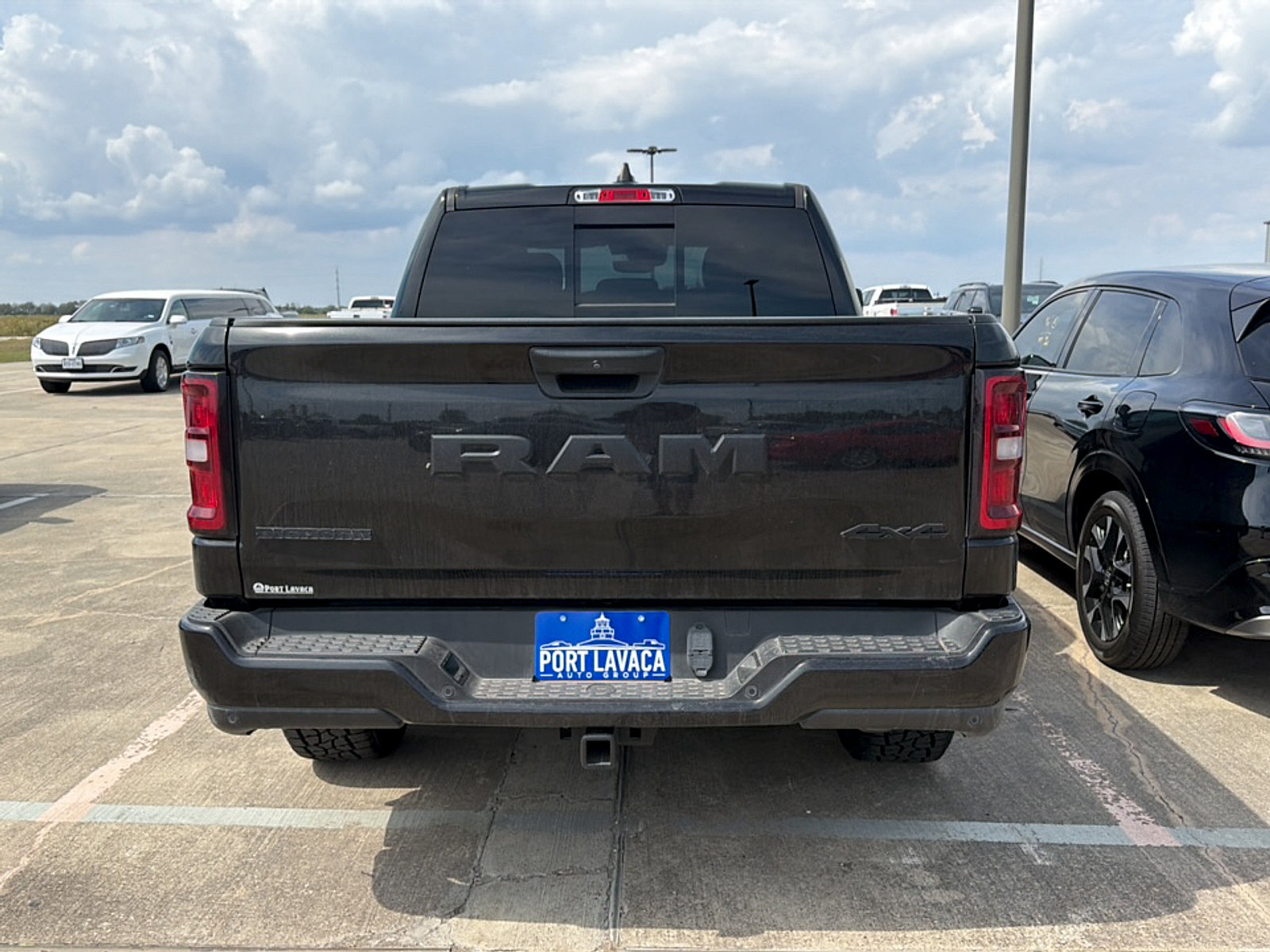 Used 2025 RAM 1500 Big Horn AWD/4WD image 6