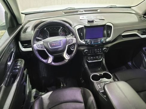 Used 2019 GMC Terrain SLT w/ Preferred Package image 4
