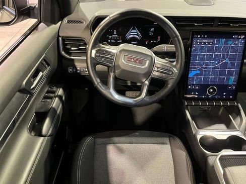 Used 2025 GMC Terrain Elevation image 9