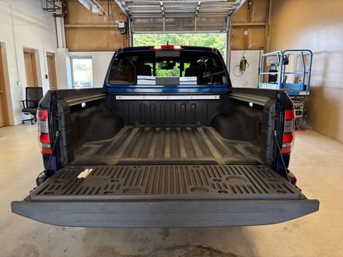 Used 2023 Nissan Frontier SV w/ SV Convenience Package AWD/4WD image 22