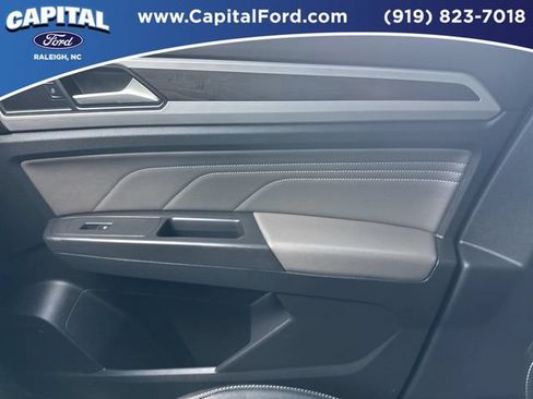 Used 2023 Volkswagen Atlas SE AWD/4WD image 28