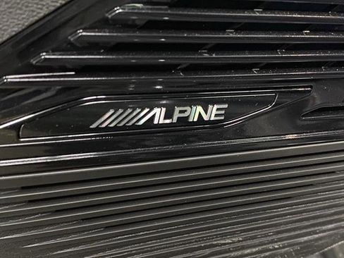 New 2026 Jeep Cherokee Overland w/ Trailer Tow Group image 29