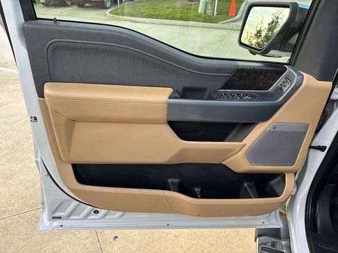 Used 2021 Ford F150 Lariat image 21