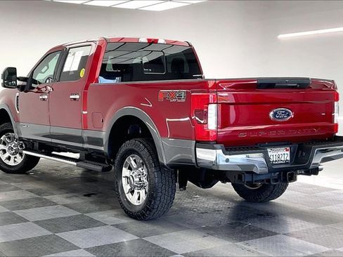 Used 2019 Ford F250 Lariat w/ Lariat Ultimate Package image 10