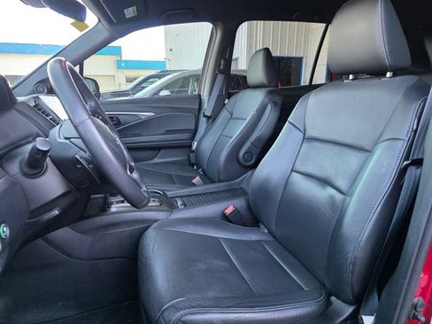 Used 2023 Honda Passport EX-L image 9