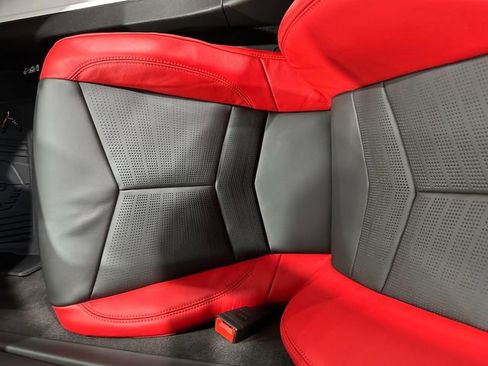 Used 2024 Chevrolet Corvette Stingray Preferred Cpe w/ Z51 Performance Package image 19