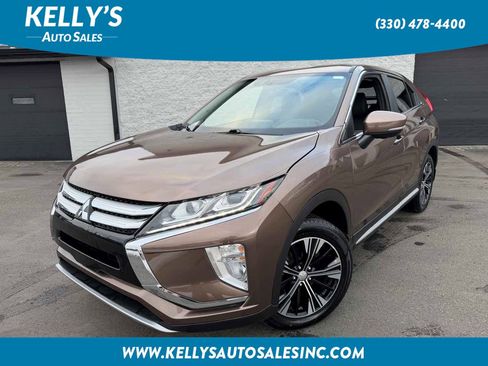 Used 2019 Mitsubishi Eclipse Cross SE image 1