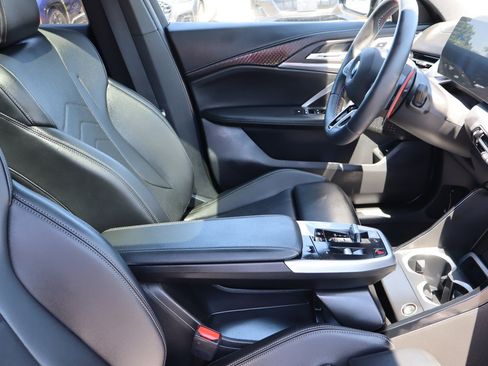 Used 2025 BMW X2 M35i AWD/4WD image 15