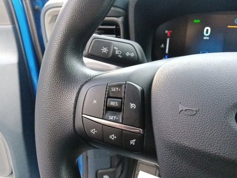 New 2025 Ford Maverick XL image 18