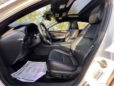 Used 2024 MAZDA MAZDA3 s FWD image 22