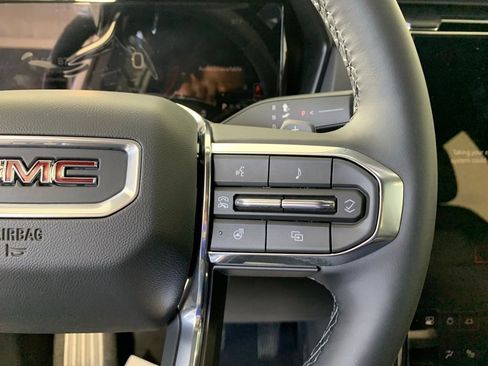 New 2026 GMC Terrain Elevation image 17