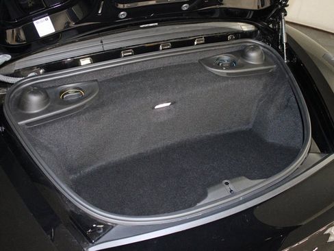 Used 2021 Porsche 718 Boxster image 20