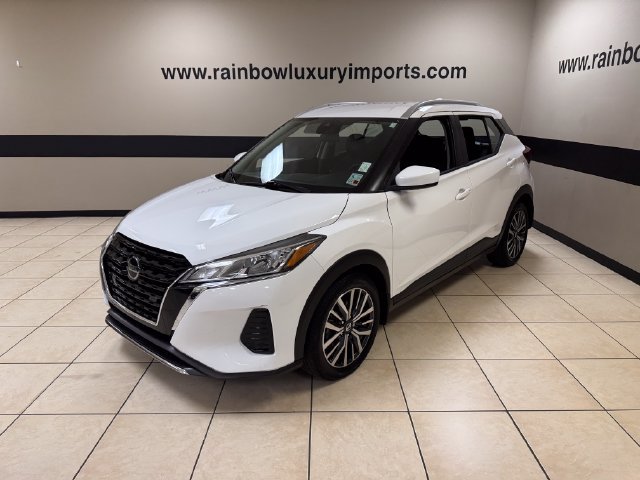 Used 2021 Nissan Kicks SV FWD image 3