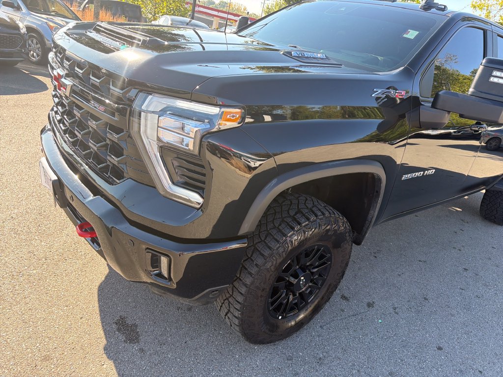 Used 2026 Chevrolet Silverado 2500 ZR2 AWD/4WD image 45