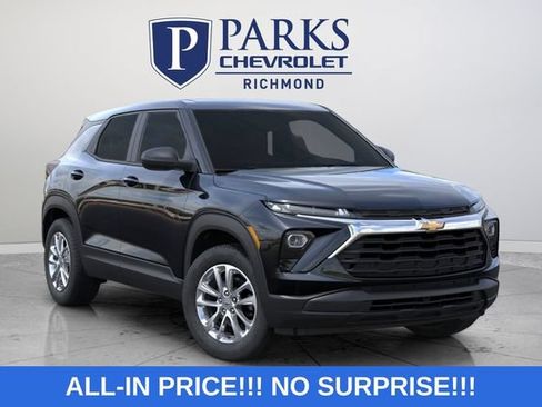 New 2026 Chevrolet TrailBlazer LS w/ LS Convenience Package FWD image 2
