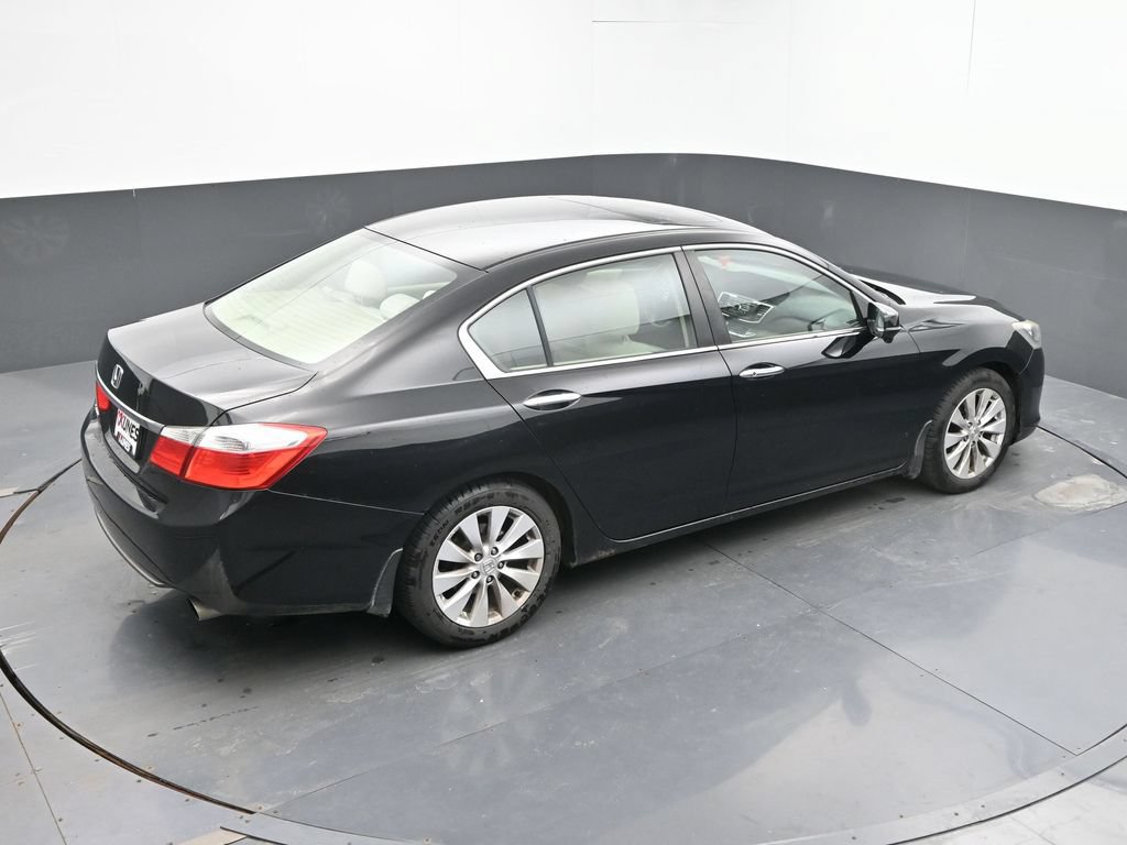 Used 2015 Honda Accord EX image 12