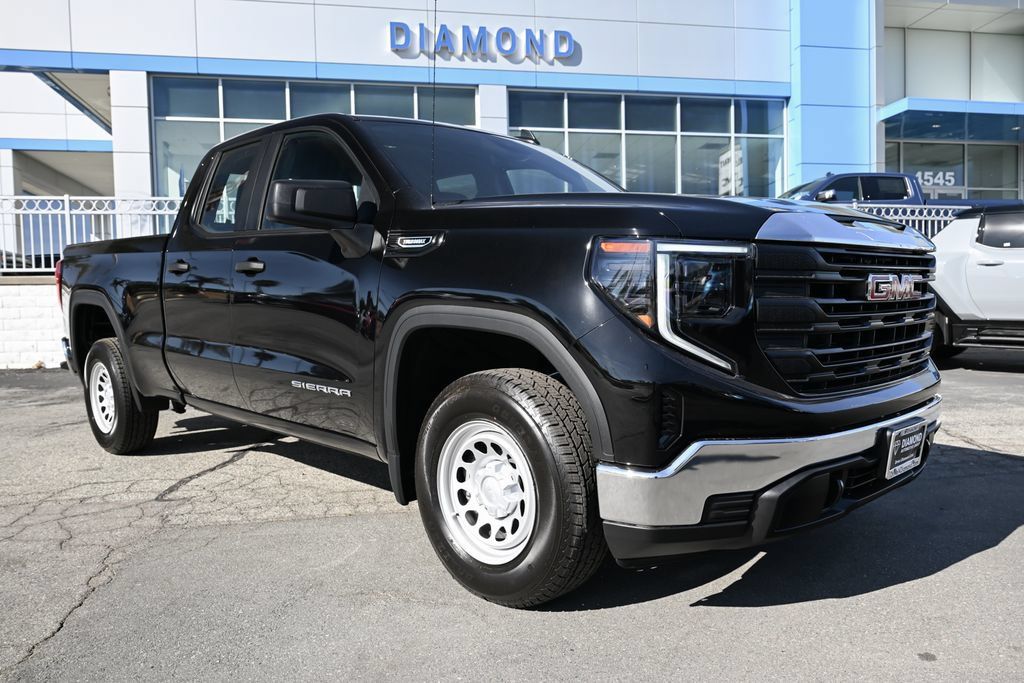 Used 2026 GMC Sierra 1500 Pro RWD image 1